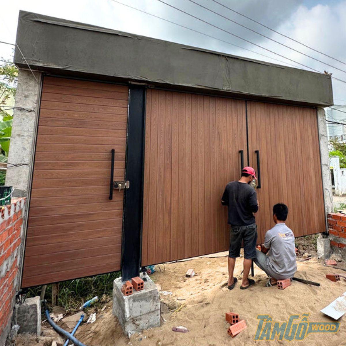 cong go nhua kem cong phu