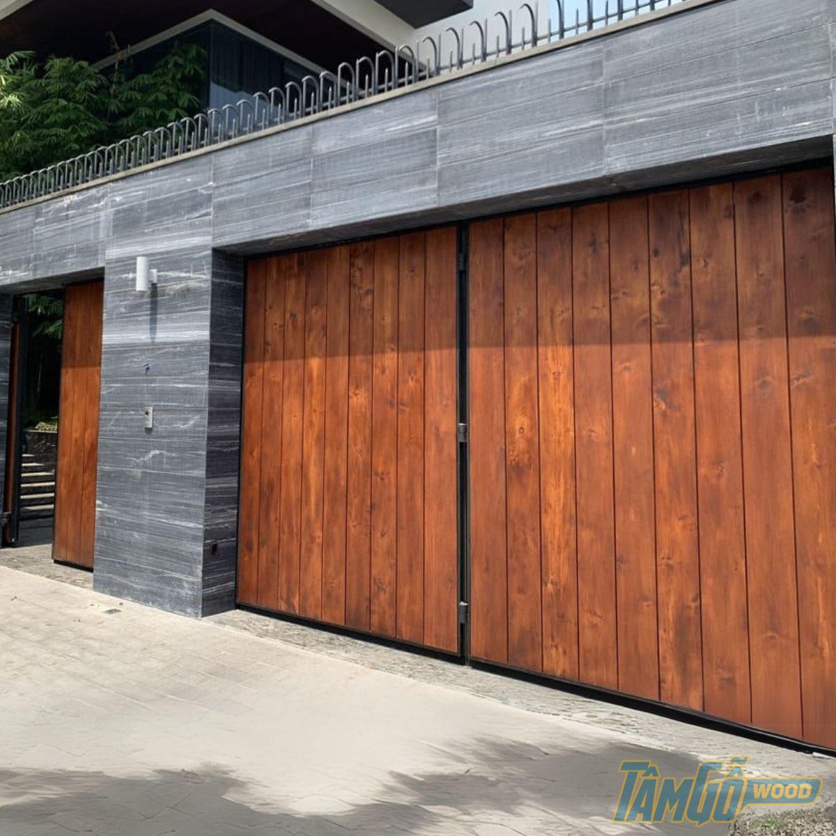 cong go teak ban lon